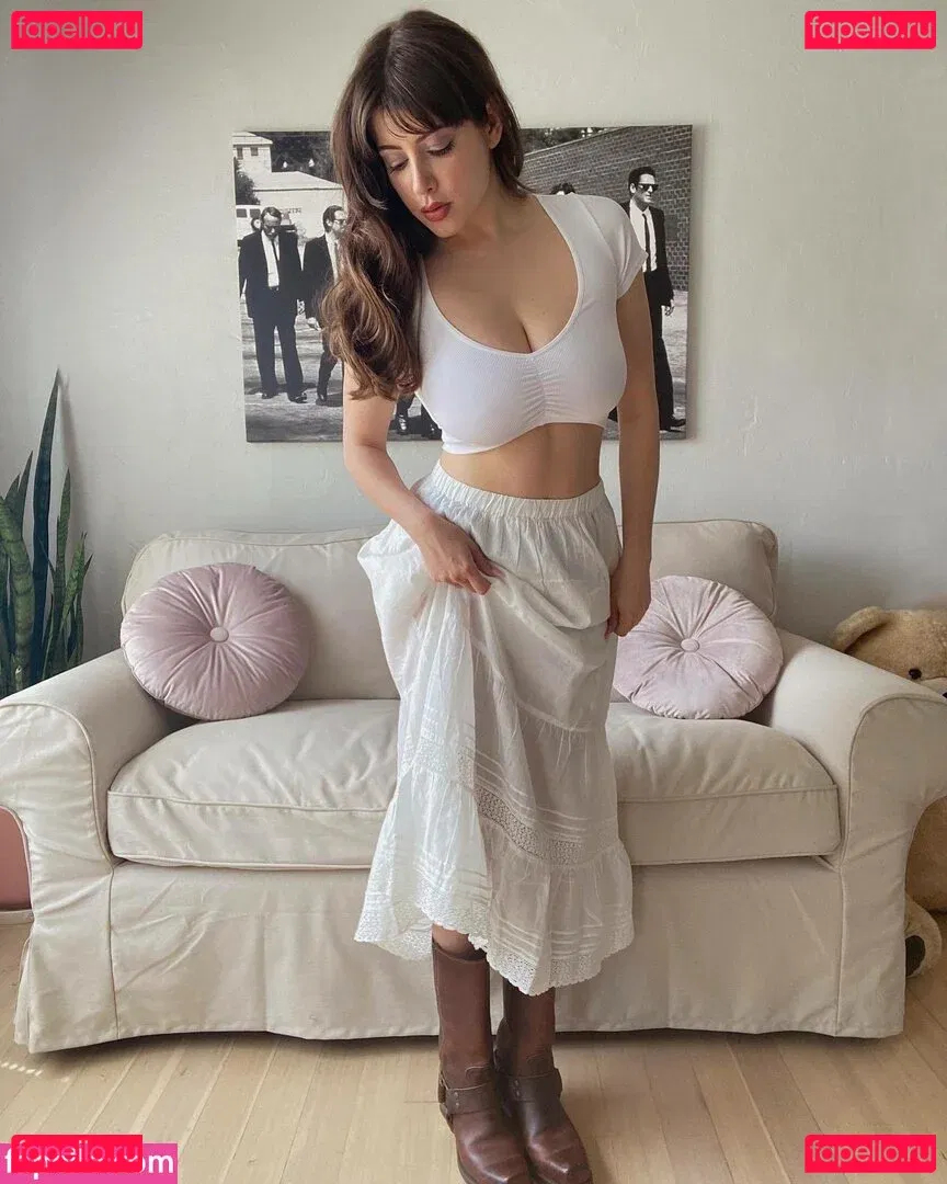 Zanah Marie Onlyfans Photo Gallery 