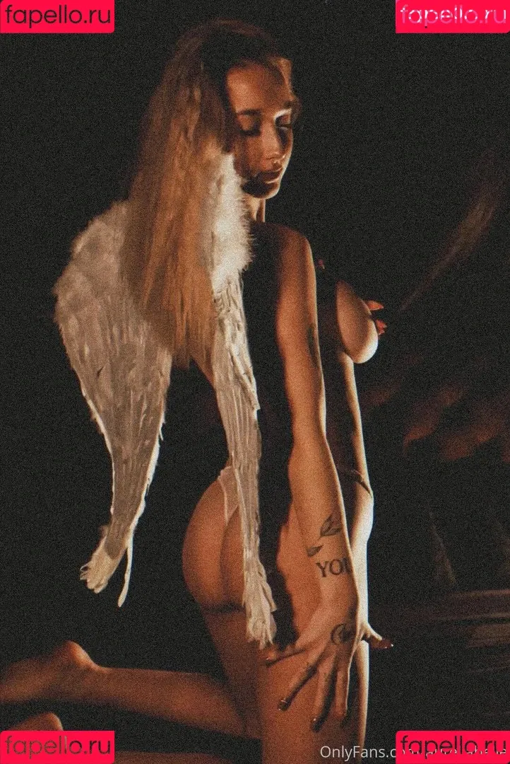 Aurelia Belle Onlyfans Photo Gallery 