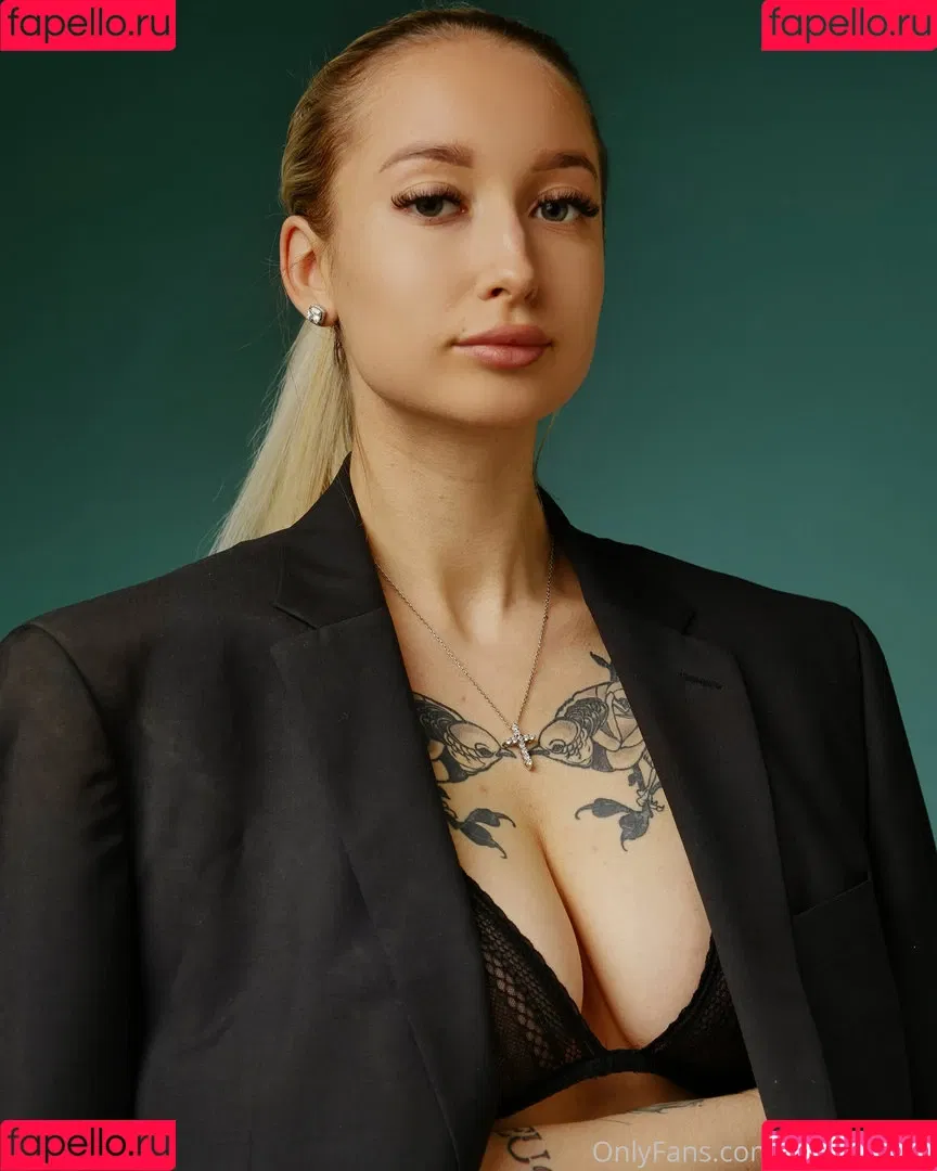 Aurelia Belle Onlyfans Photo Gallery 