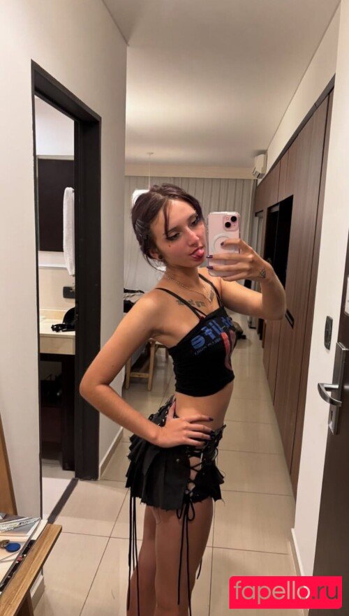 Aurelia Belle Onlyfans Photo Gallery 