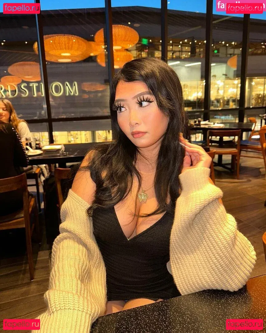 Samanthayang Onlyfans Photo Gallery 