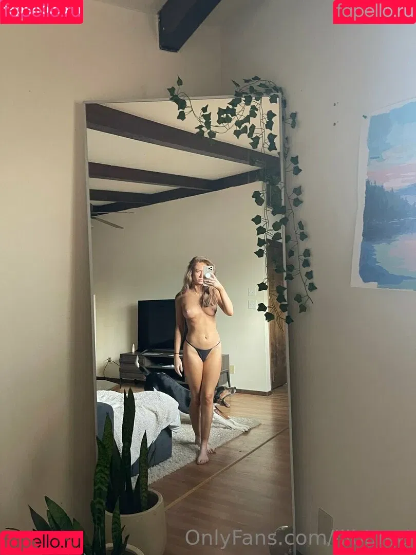lilbbred Onlyfans Photo Gallery 