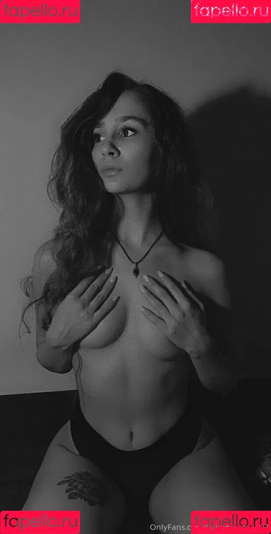 laurabianca1307 Onlyfans Photo Gallery 