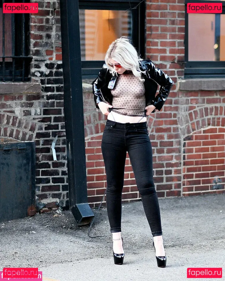 EngineeringInHeels Onlyfans Photo Gallery 