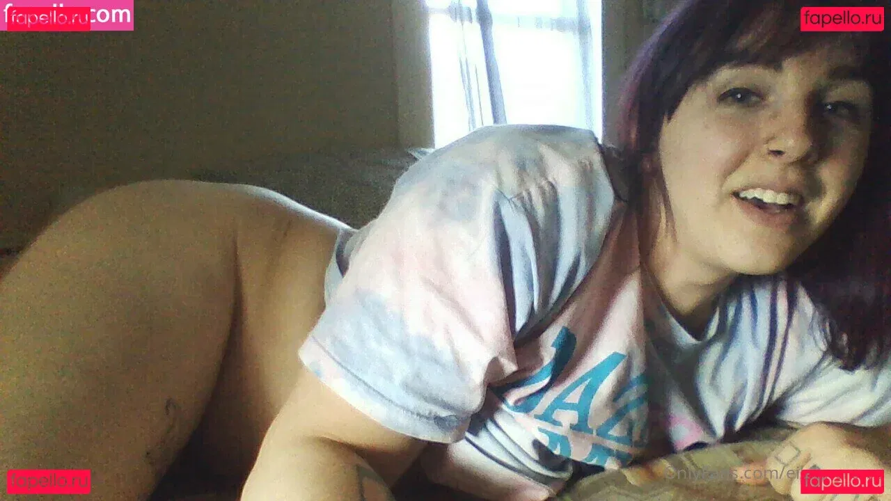 eileencrowe Onlyfans Photo Gallery 