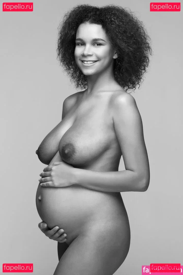 Raven Redmond Onlyfans Photo Gallery 