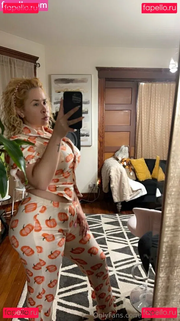 kdenissexo Onlyfans Photo Gallery 