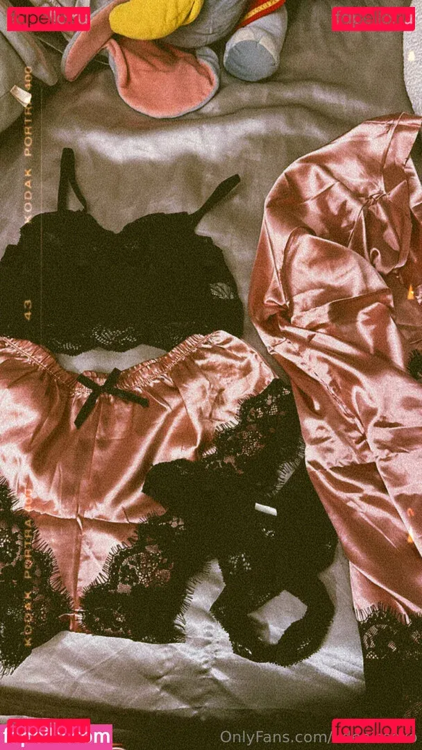 kdenissexo Onlyfans Photo Gallery 