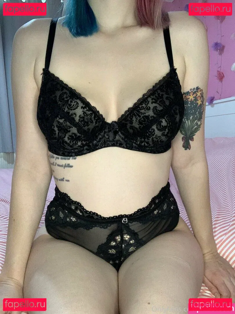 oceanview Onlyfans Photo Gallery 