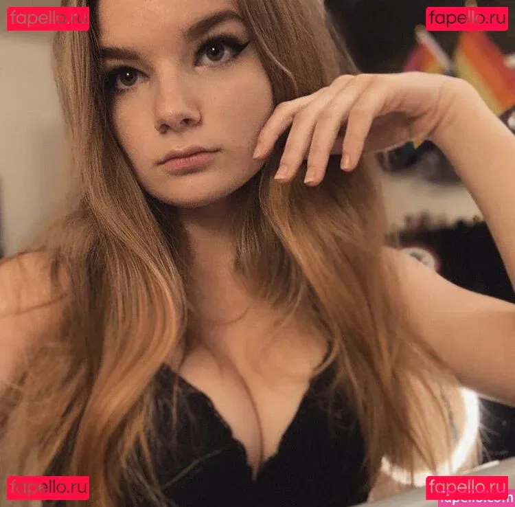 heatherchandlerspage Onlyfans Photo Gallery 