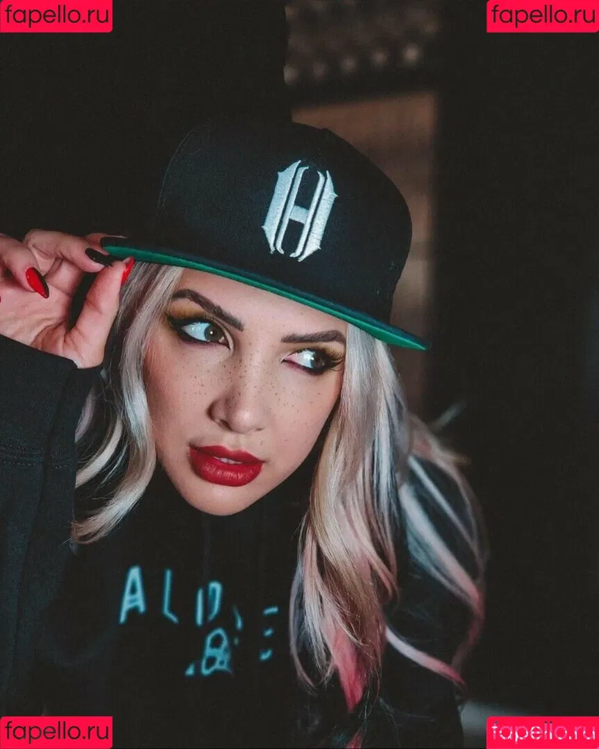 Addie Nicole Amick Onlyfans Photo Gallery 