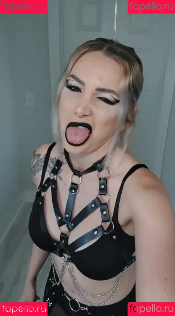 Addie Nicole Amick Onlyfans Photo Gallery 