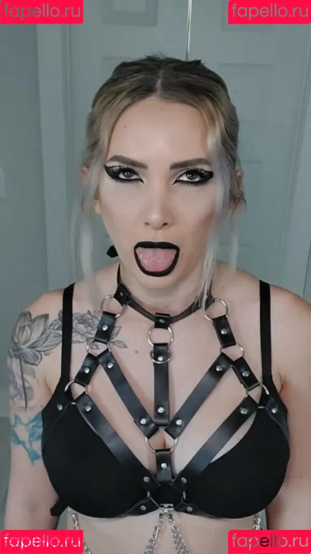 Addie Nicole Amick Onlyfans Photo Gallery 