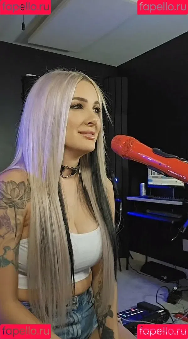 Addie Nicole Amick Onlyfans Photo Gallery 