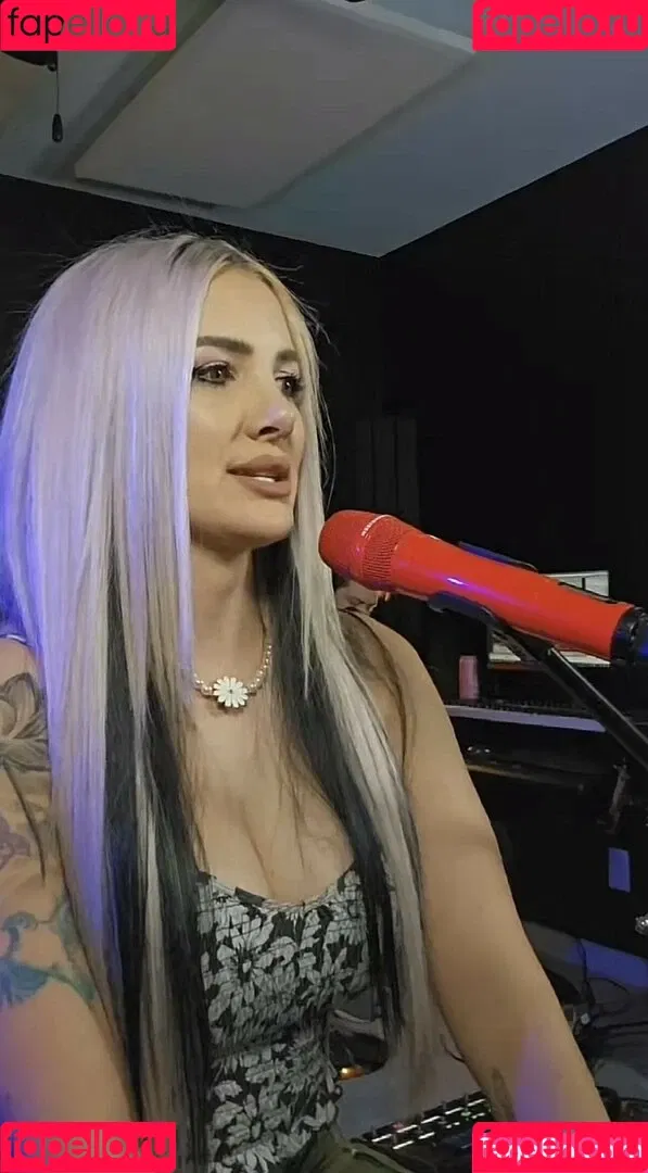 Addie Nicole Amick Onlyfans Photo Gallery 