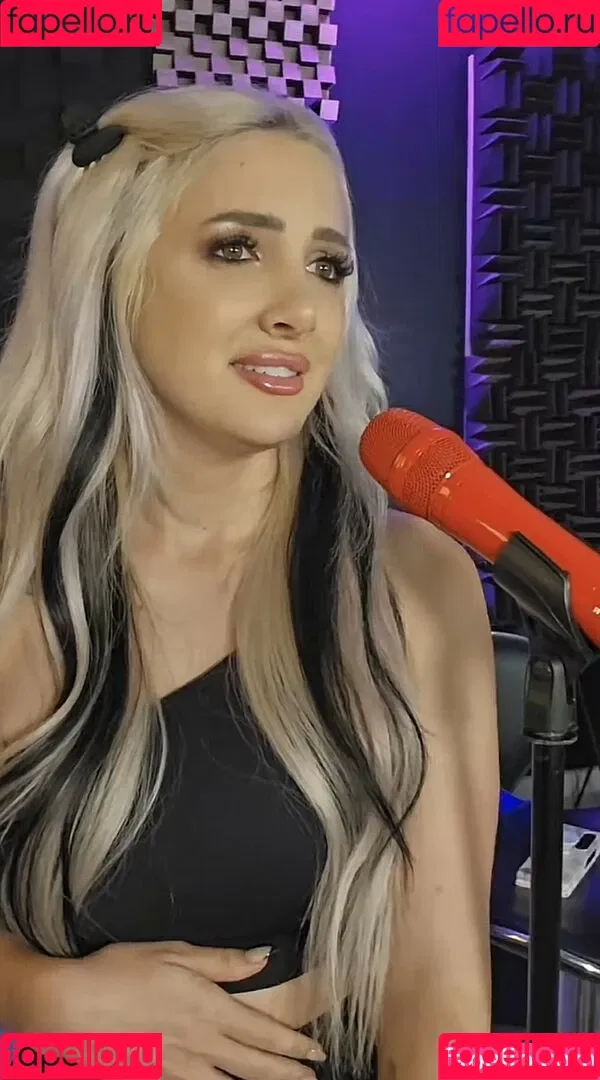 Addie Nicole Amick Onlyfans Photo Gallery 