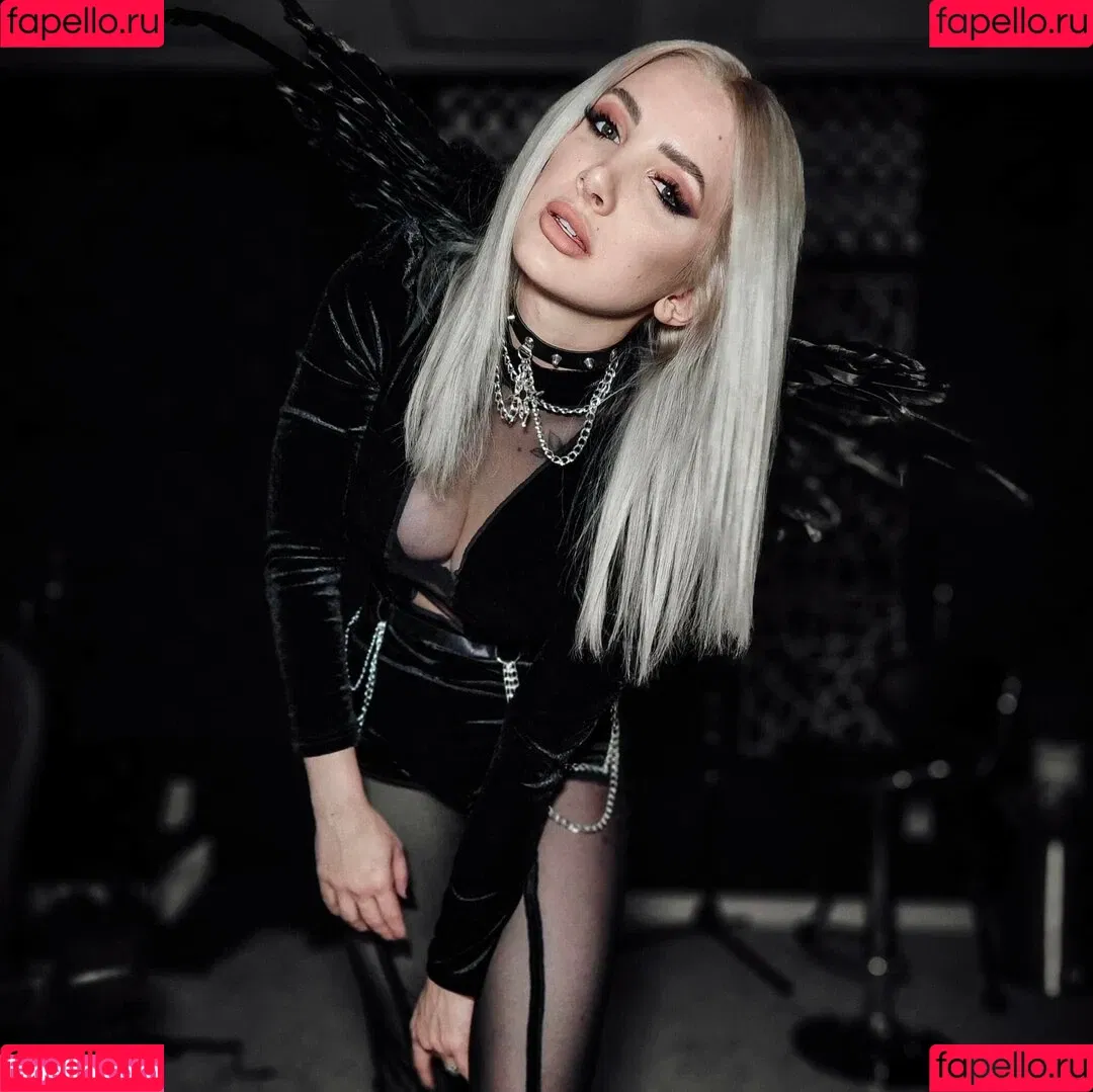 Addie Nicole Amick Onlyfans Photo Gallery 