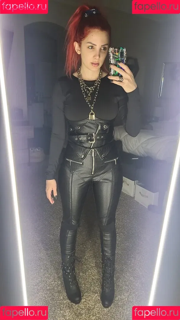 Addie Nicole Amick Onlyfans Photo Gallery 