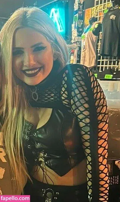 Addie Nicole Amick Onlyfans Photo Gallery 