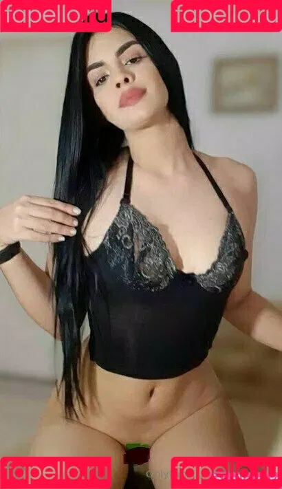 melonikiss Onlyfans Photo Gallery 