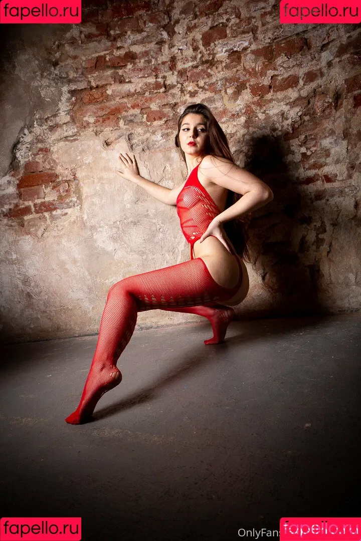 Leisy Lucy Onlyfans Photo Gallery 
