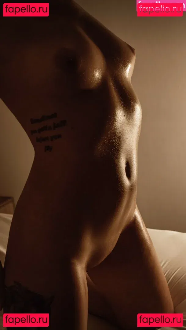 Leisy Lucy Onlyfans Photo Gallery 