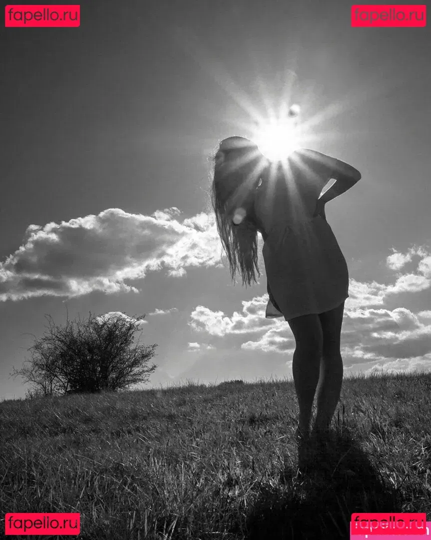 Leisy Lucy Onlyfans Photo Gallery 