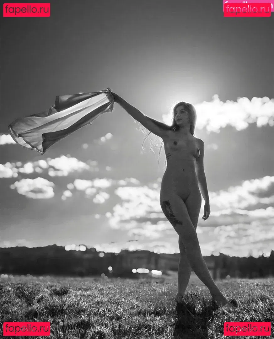 Leisy Lucy Onlyfans Photo Gallery 