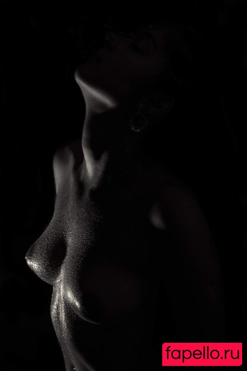 Leisy Lucy Onlyfans Photo Gallery 