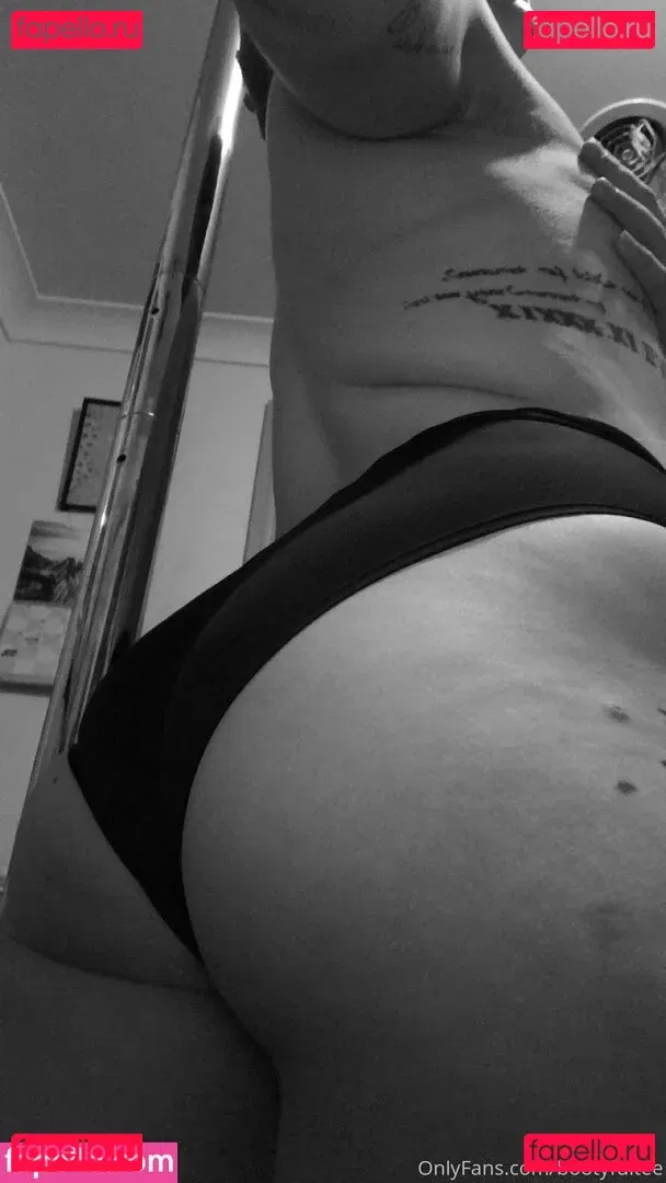 bootyfultee Onlyfans Photo Gallery 
