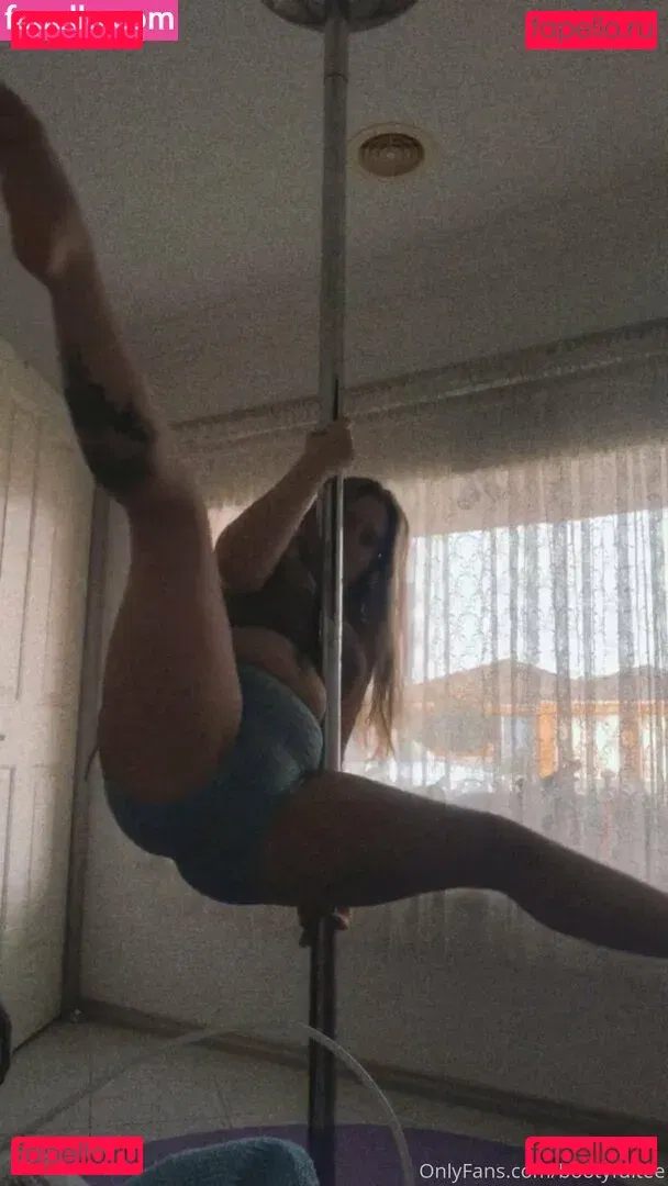 bootyfultee Onlyfans Photo Gallery 