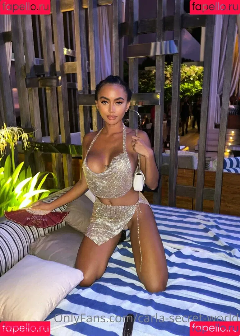 sexy_petite_asian_girl Onlyfans Photo Gallery 