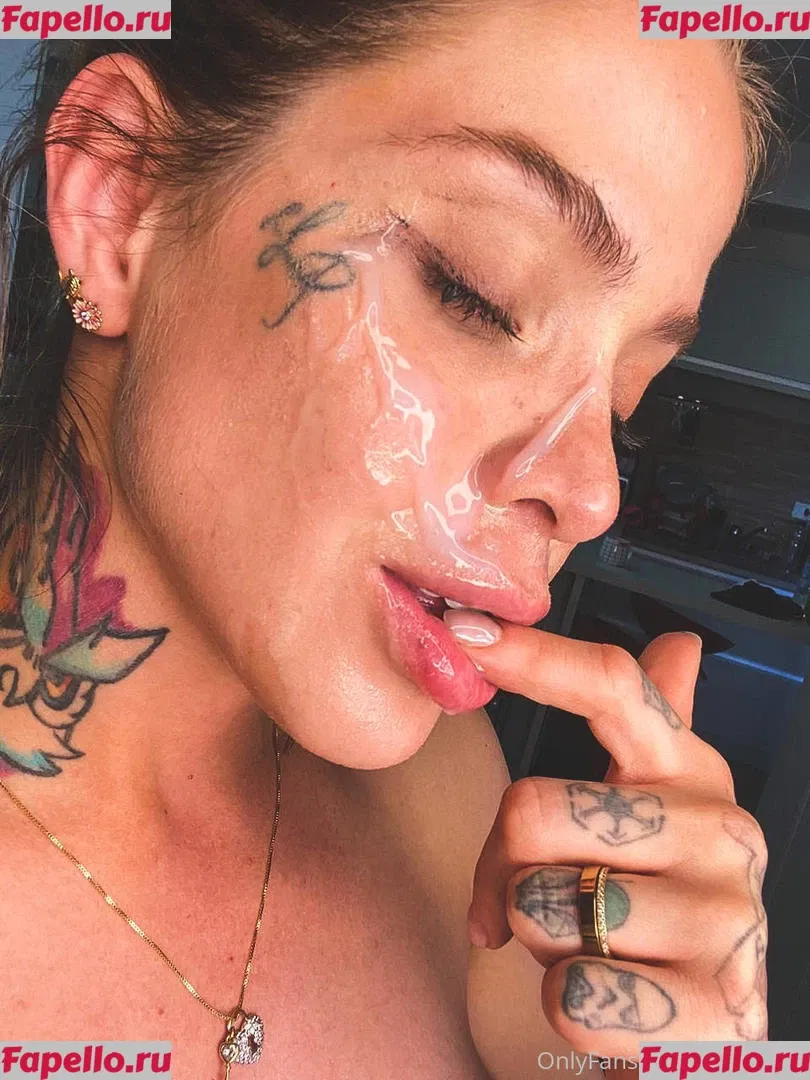 marukarv Onlyfans Photo Gallery 
