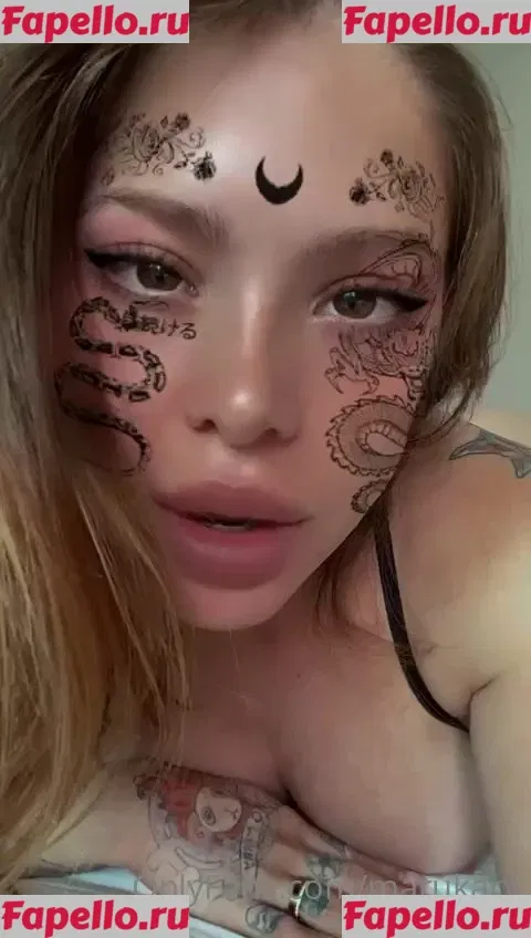 marukarv Onlyfans Photo Gallery 