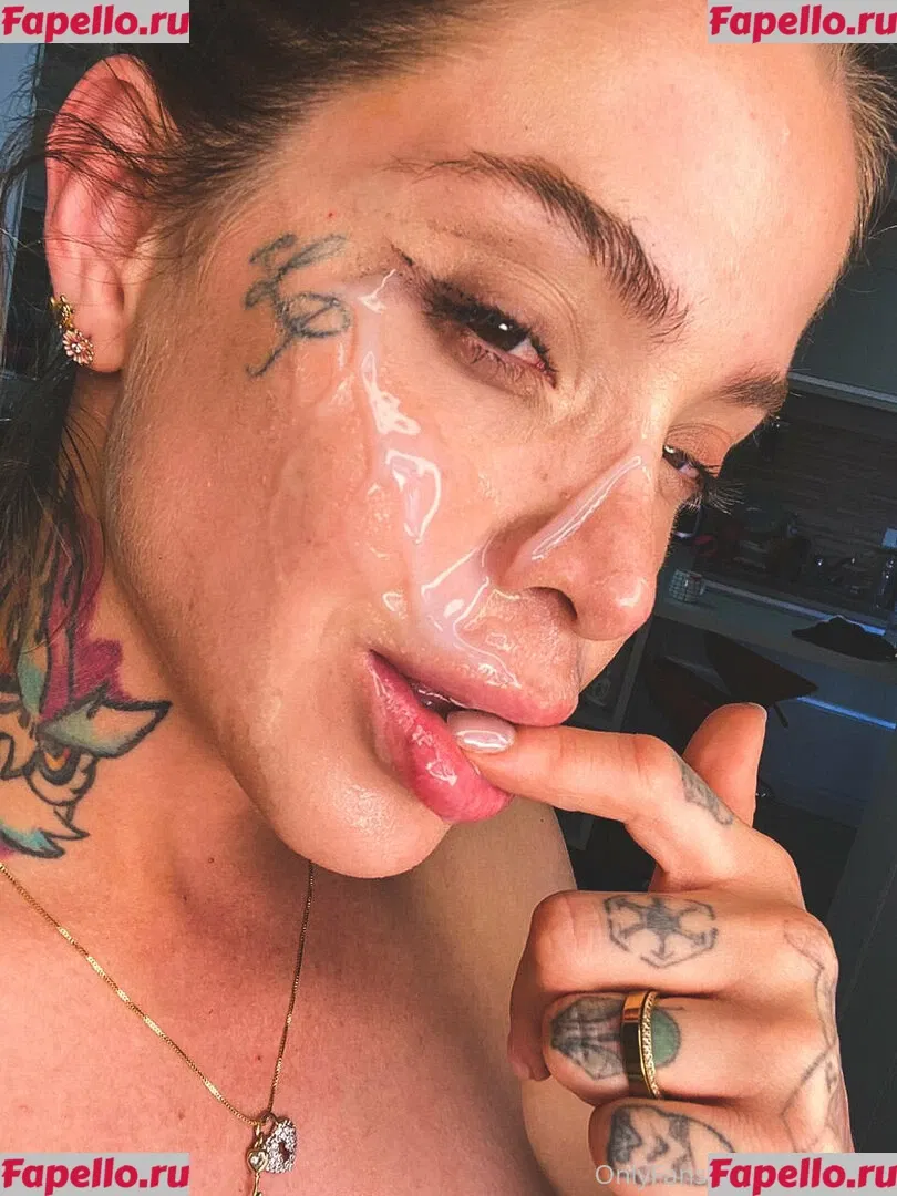 marukarv Onlyfans Photo Gallery 