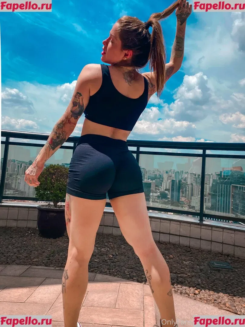 marukarv Onlyfans Photo Gallery 