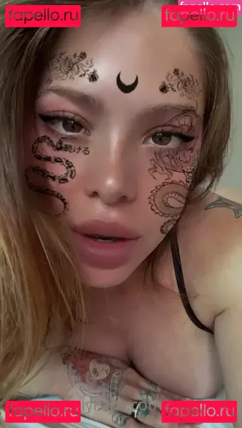 marukarv Onlyfans Photo Gallery 