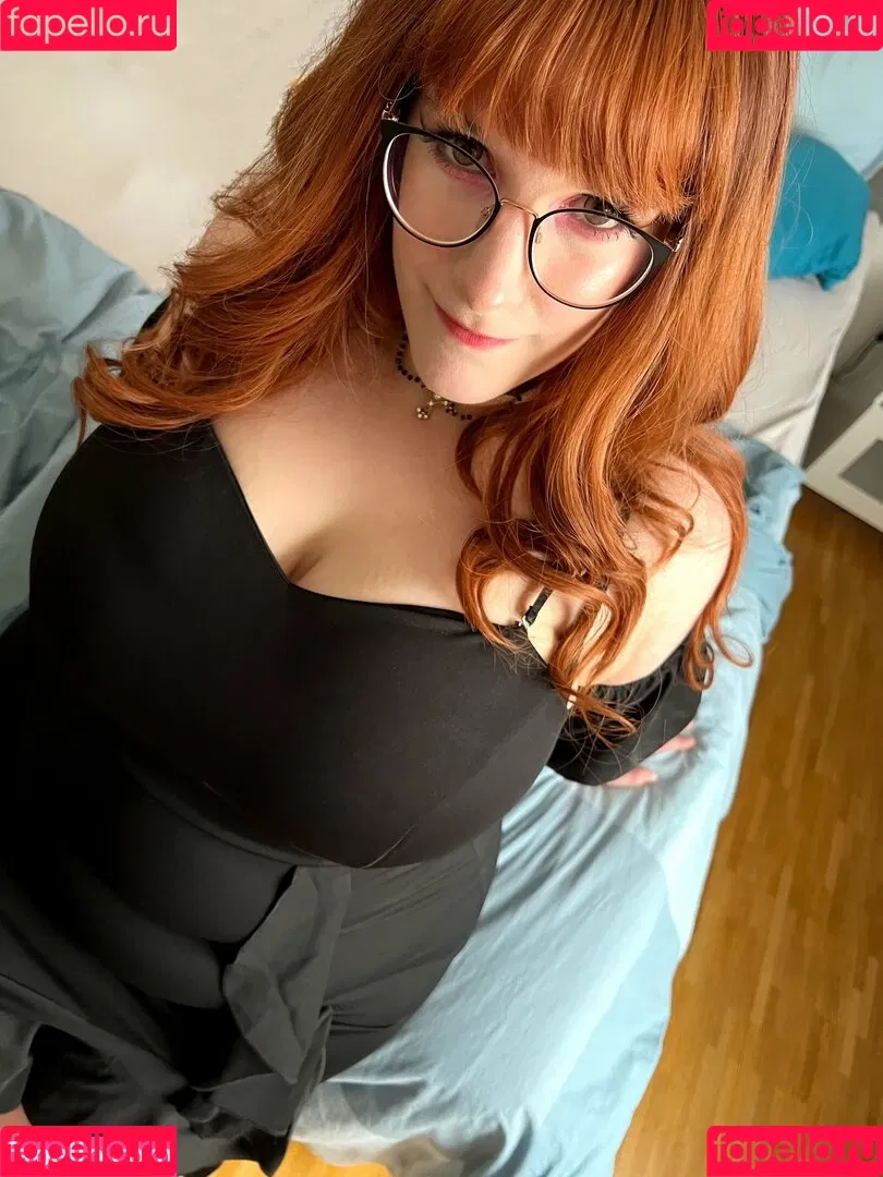 Nerdy Cinnamon Onlyfans Photo Gallery 