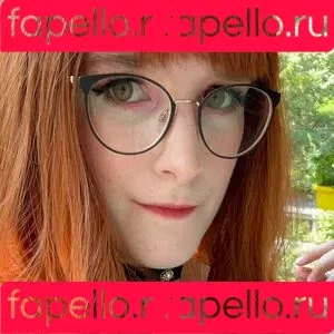 Nerdy Cinnamon Onlyfans Photo Gallery 