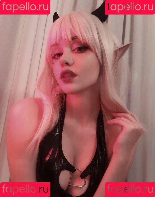 win_winry Onlyfans Photo Gallery 