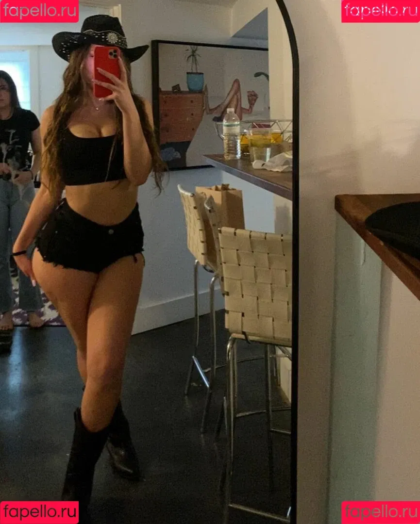 Taylor Hansen Onlyfans Photo Gallery 