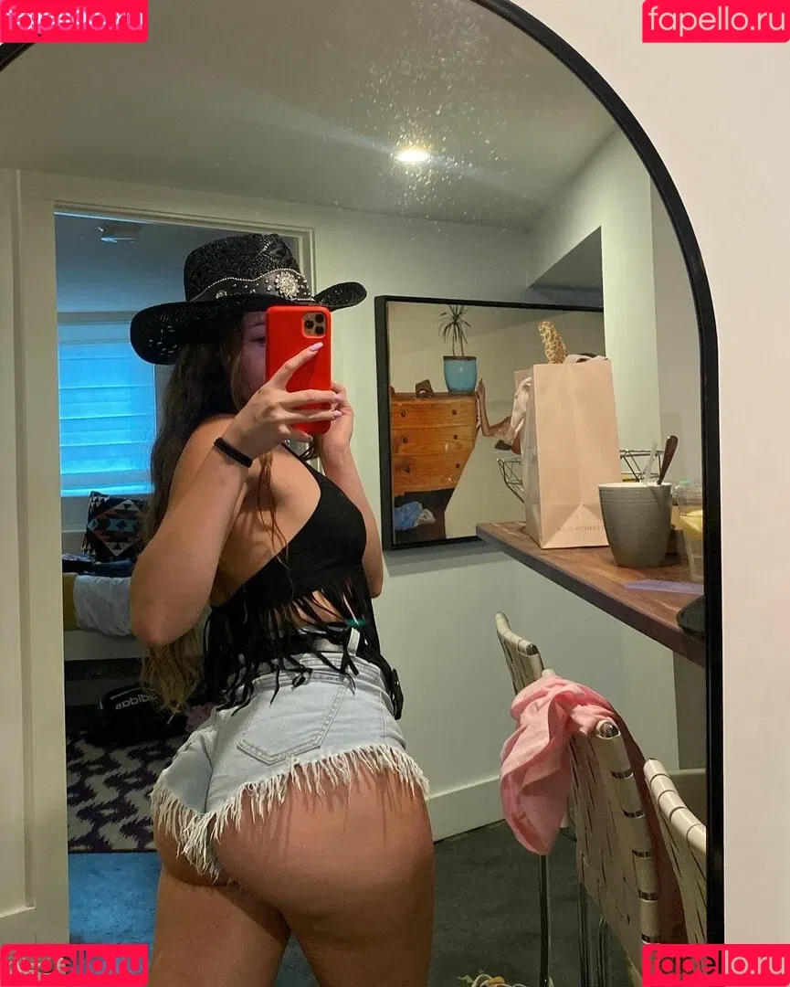 Taylor Hansen Onlyfans Photo Gallery 