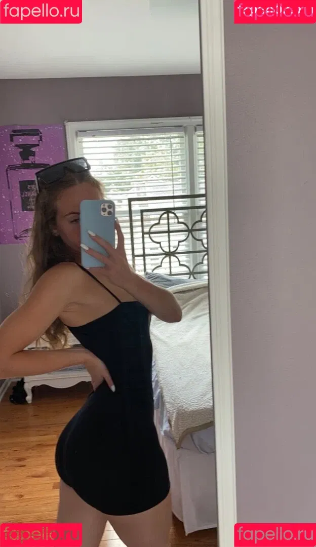 Taylor Hansen Onlyfans Photo Gallery 