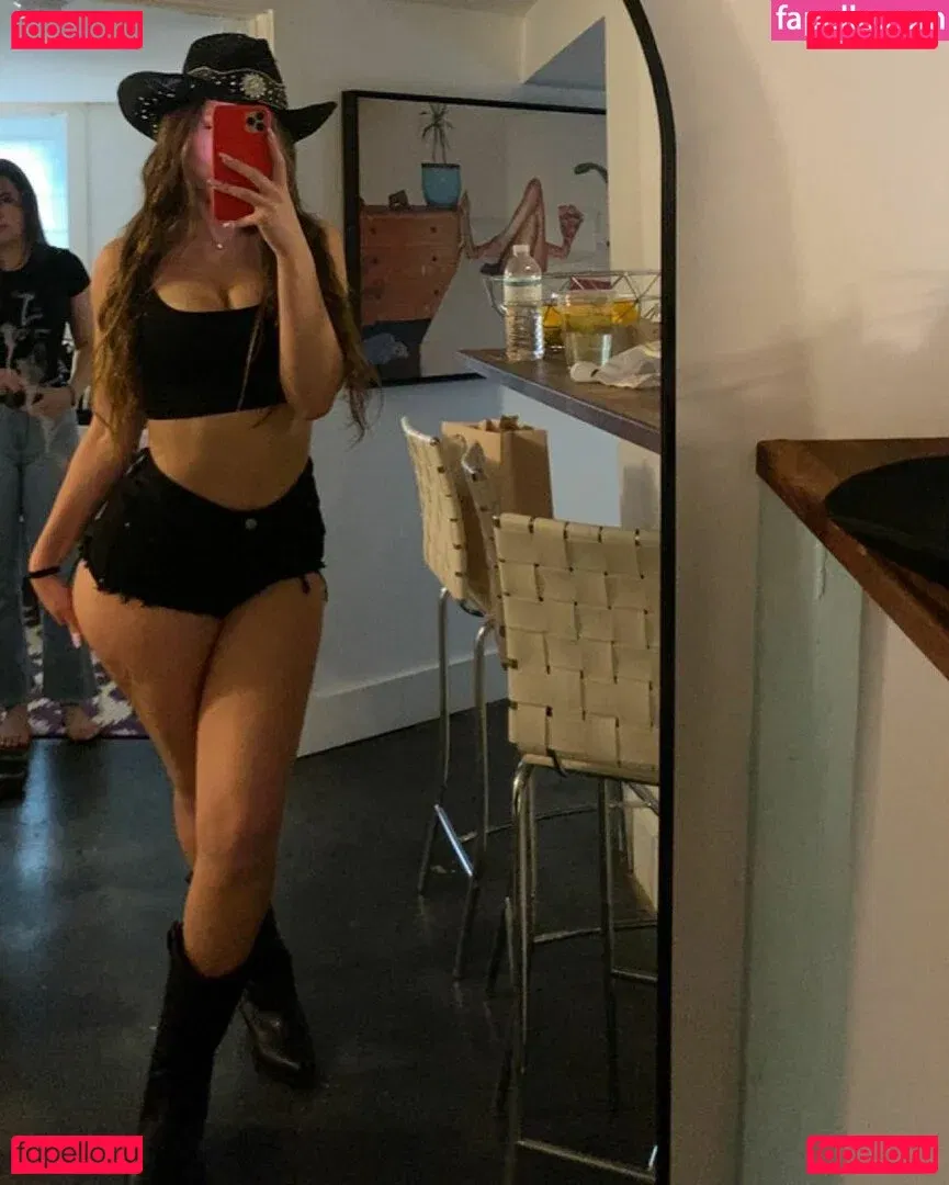 Taylor Hansen Onlyfans Photo Gallery 