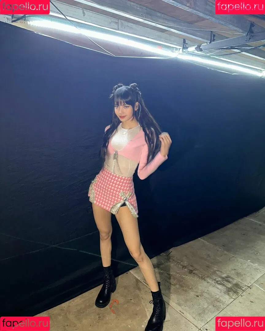 Lisa Onlyfans Photo Gallery 
