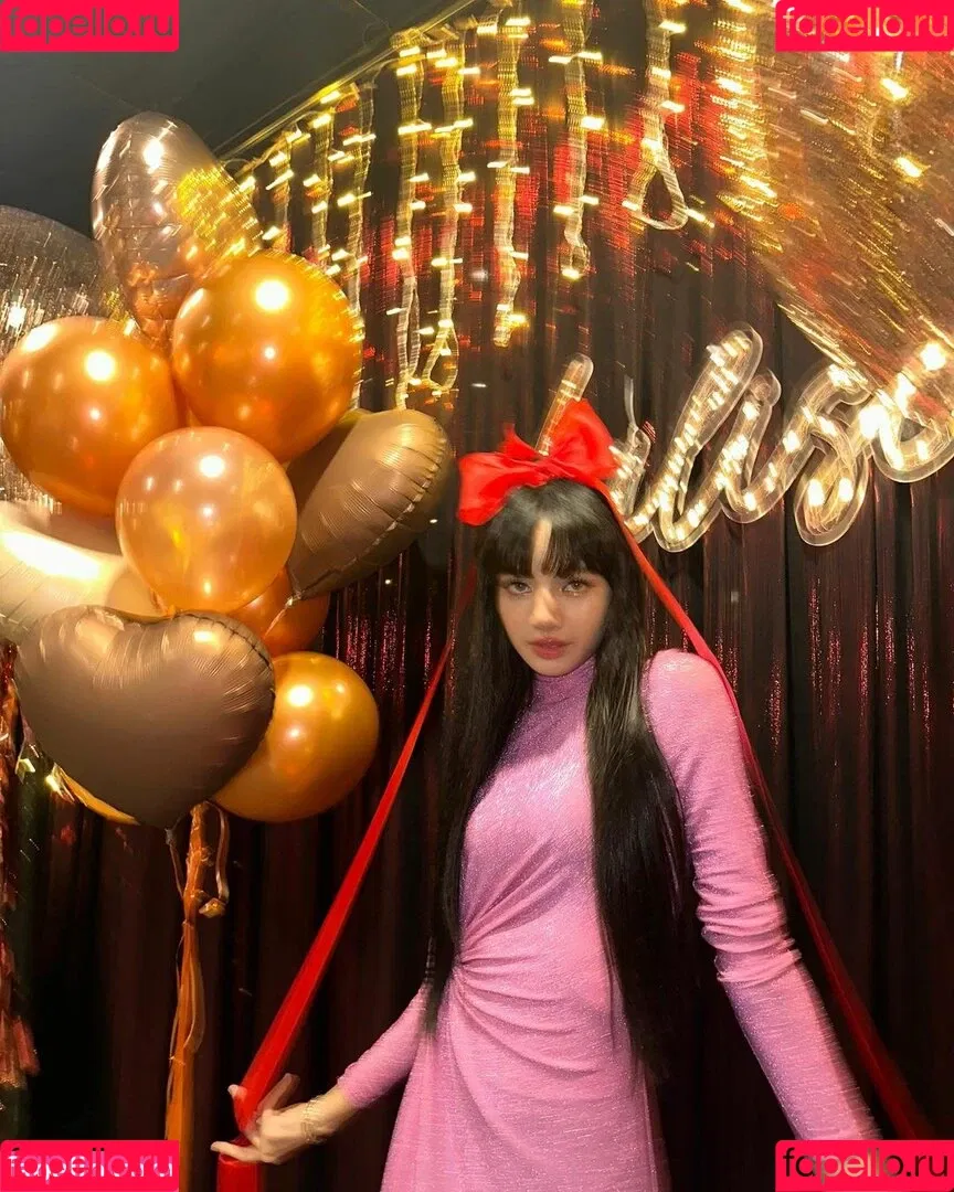 Lisa Onlyfans Photo Gallery 