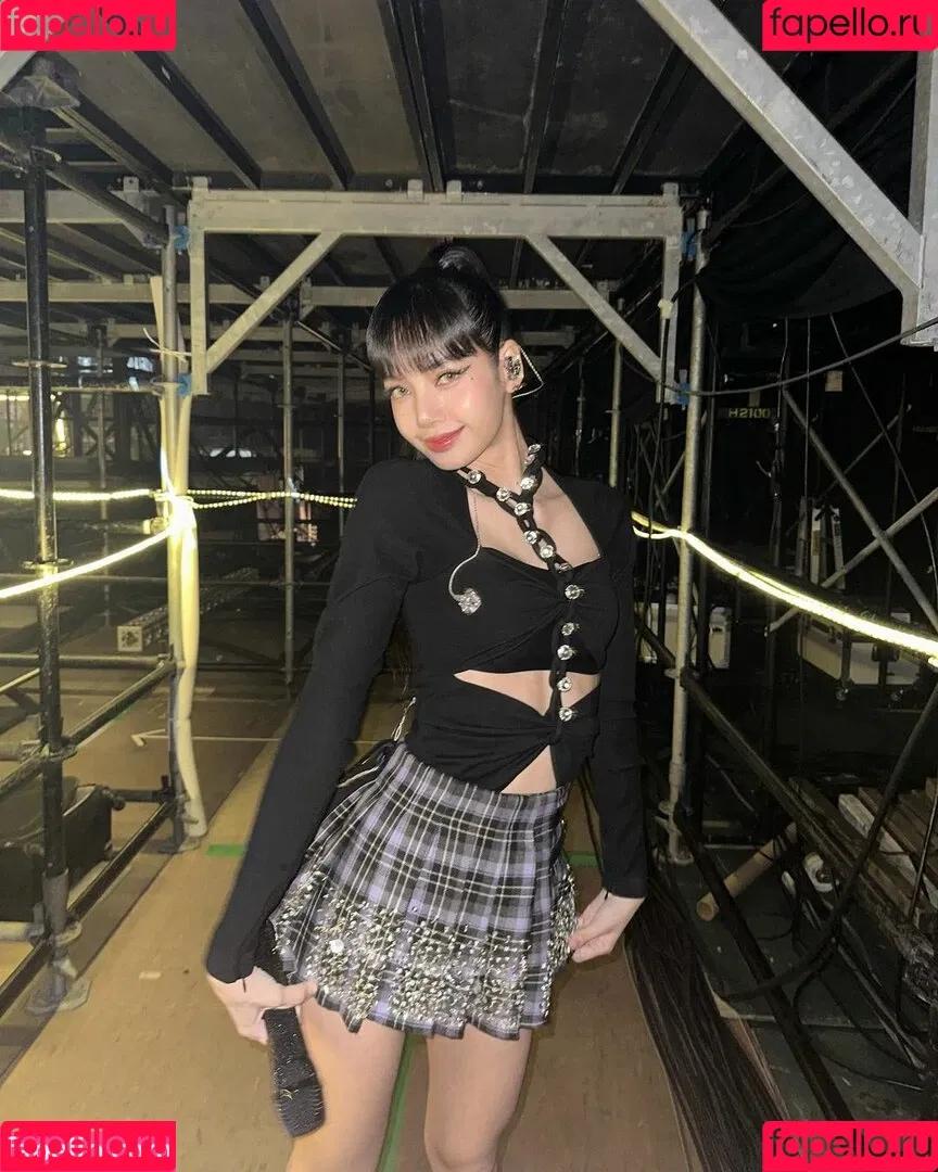 Lisa Onlyfans Photo Gallery 