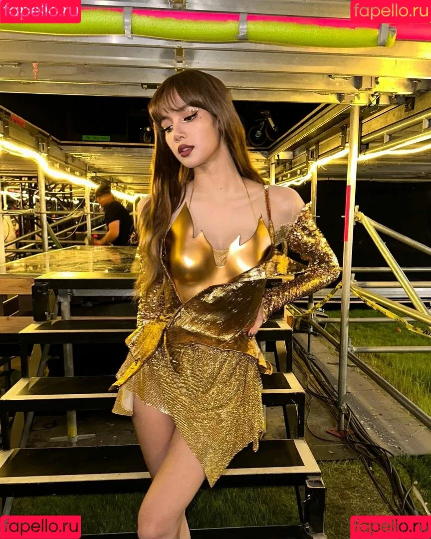 Lisa Onlyfans Photo Gallery 