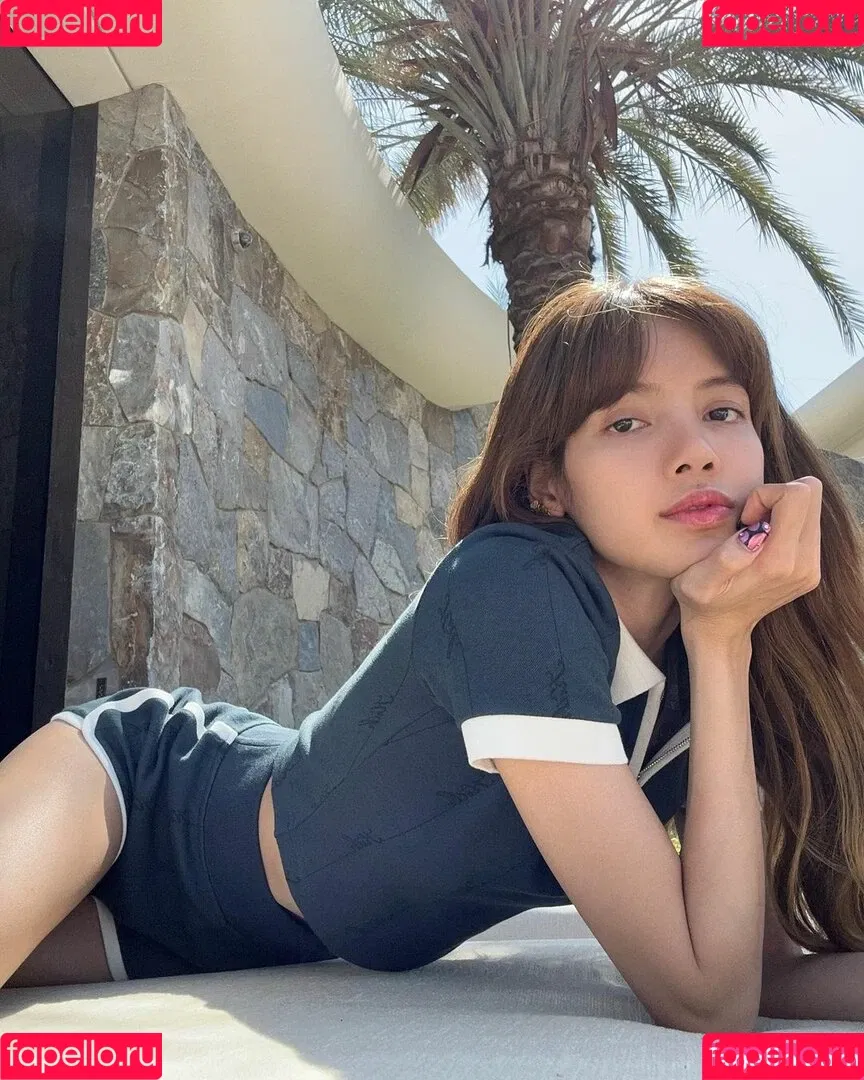 Lisa Onlyfans Photo Gallery 