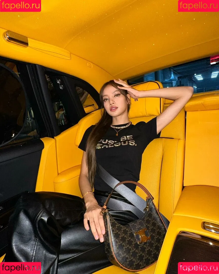 Lisa Onlyfans Photo Gallery 